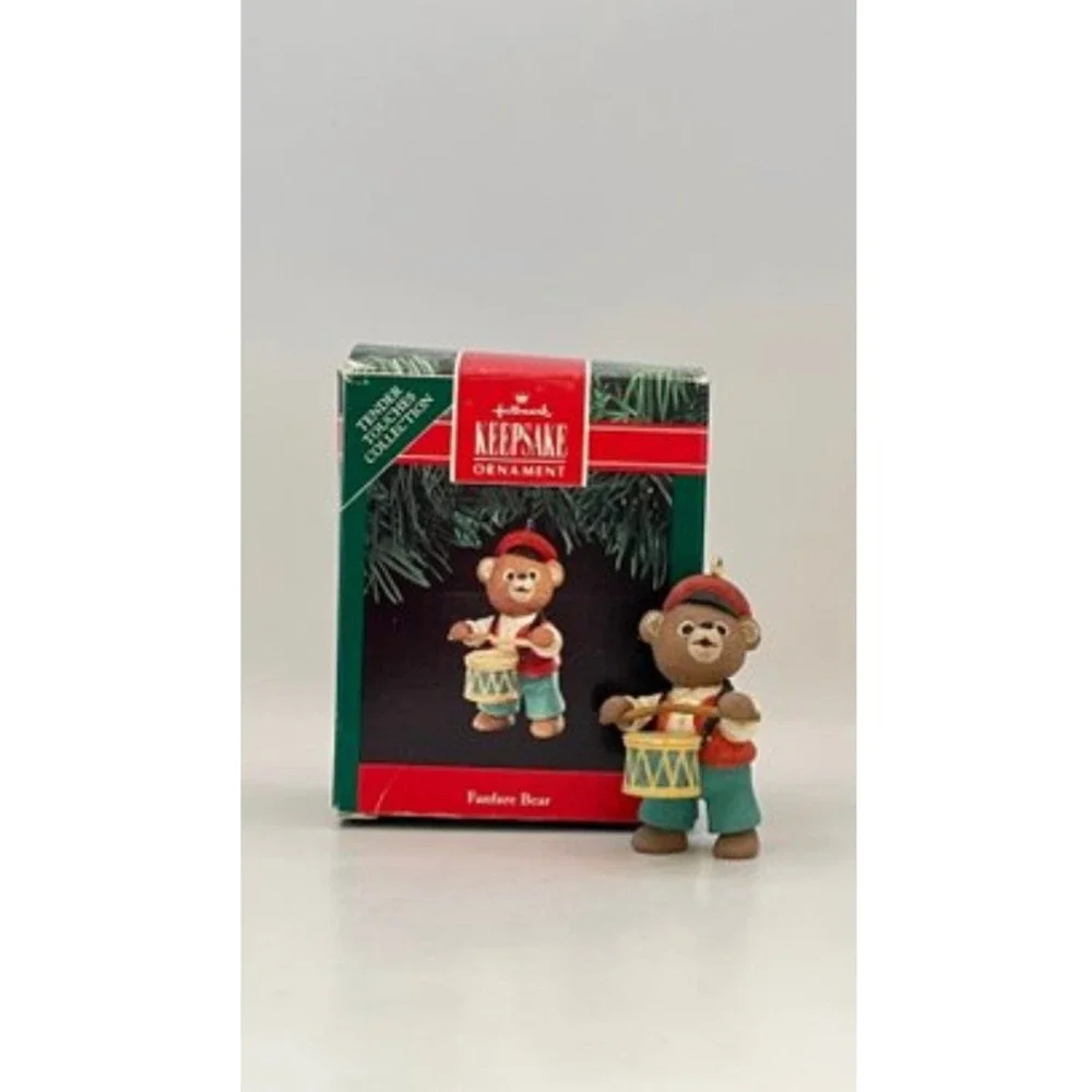 1991‎ HALLMARK KEEPSAKE CHRISTMAS ORNAMENT 